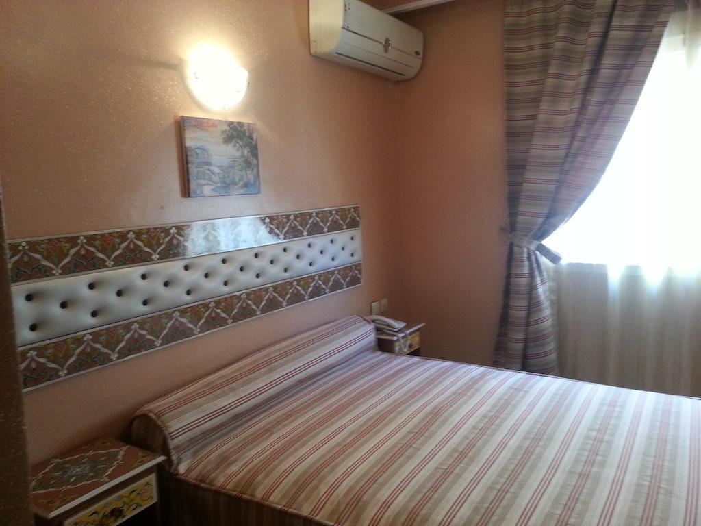 Hotel Abda Safi Rum bild